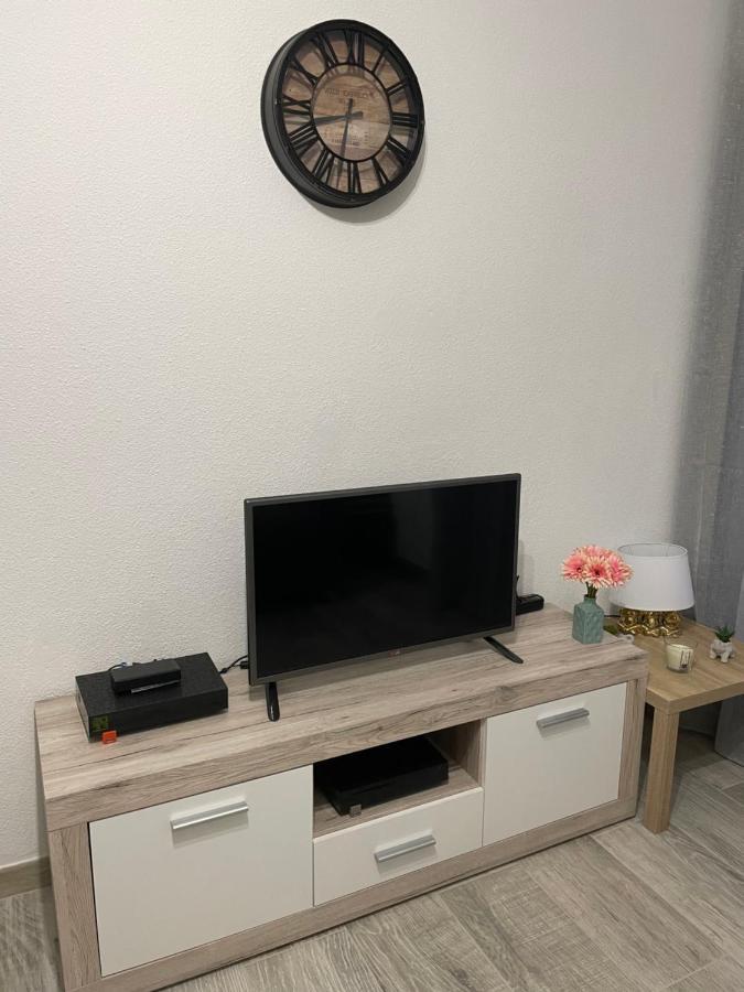 Appartement De Charme A 2 Min De La Plage Vallauris Εξωτερικό φωτογραφία